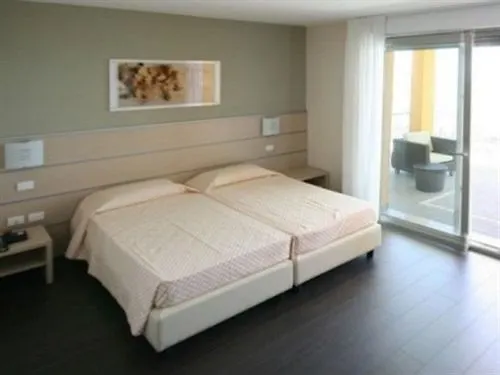 Orizzonte 리도 디 예솔로