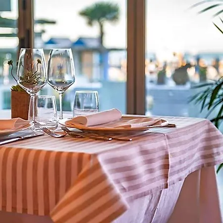 Orizzonte فندق