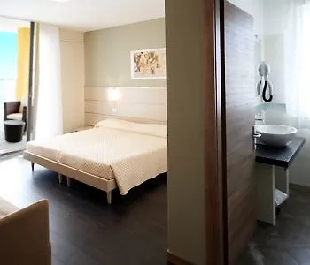 فندق Orizzonte ليدو دي يسولو